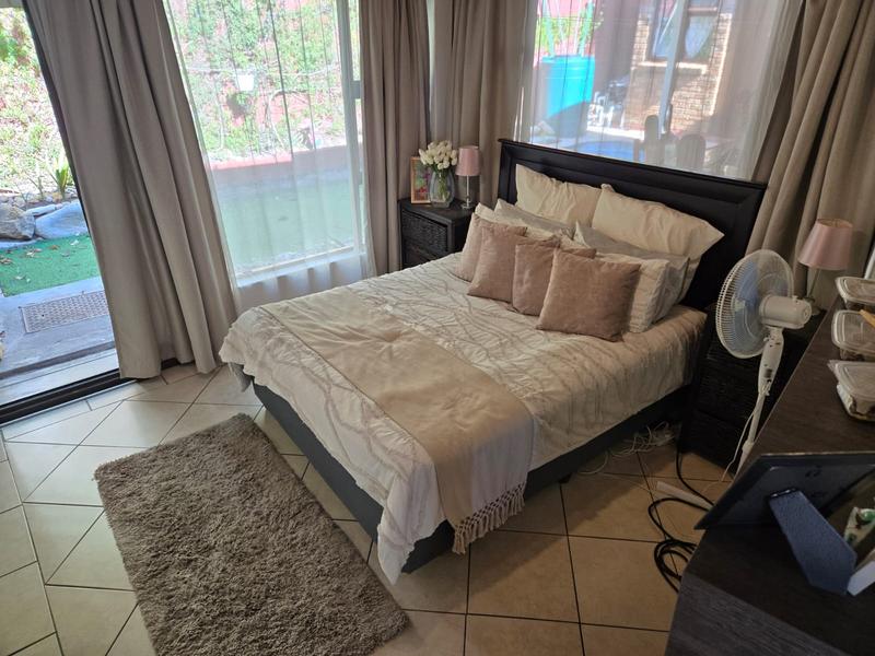 5 Bedroom Property for Sale in Gordons Bay Western Cape